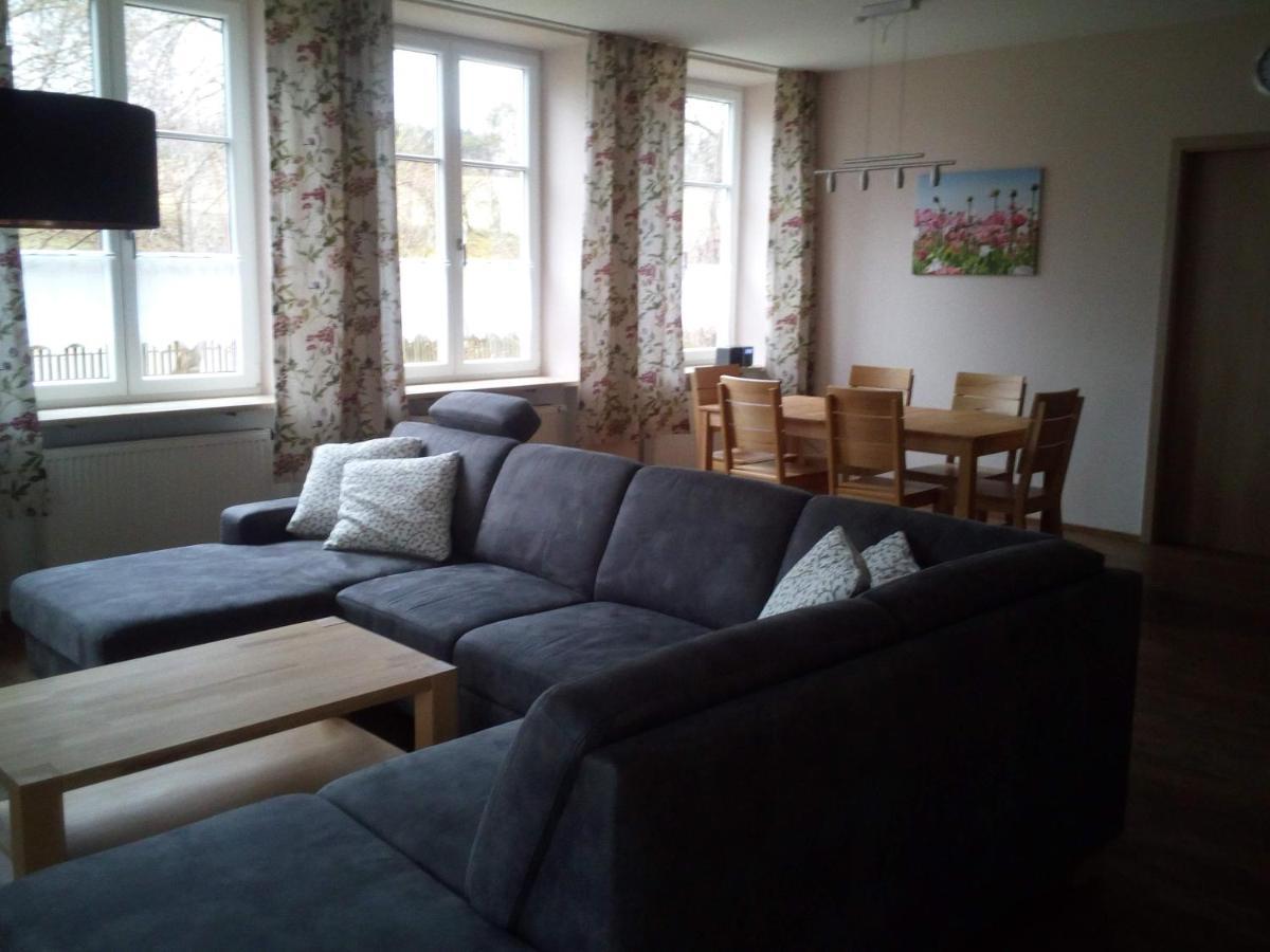 Ferienwohnung Kopold "Im Alten Schulhaus" Pottmes Exteriér fotografie